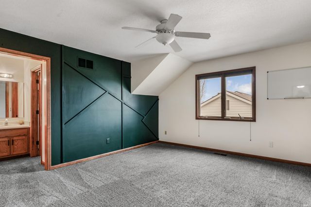 2020 Deer Lodge Place, Fort Wayne, IN 46818