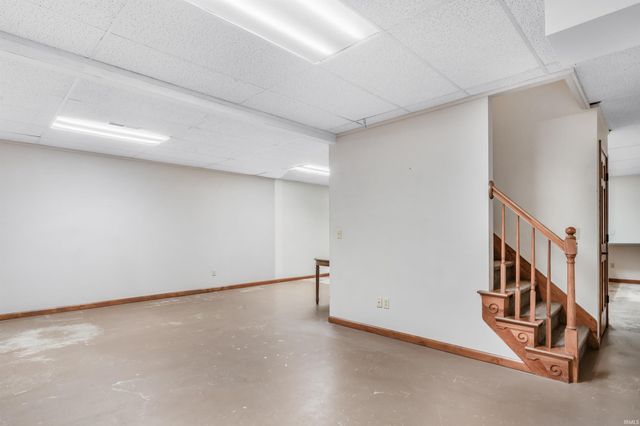 2020 Deer Lodge Place, Fort Wayne, IN 46818