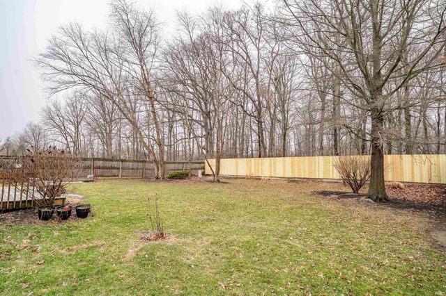 2020 Deer Lodge Place, Fort Wayne, IN 46818