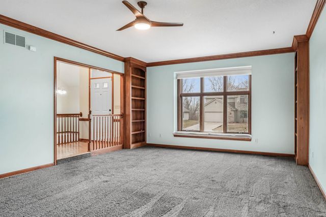 2020 Deer Lodge Place, Fort Wayne, IN 46818