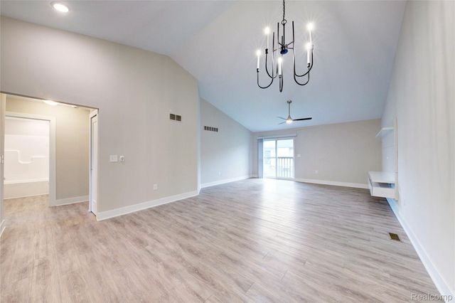 1868 Wexford Drive, Ypsilanti, MI 48198