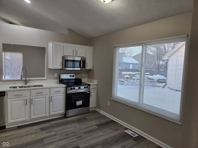 7438 Deville Court, Indianapolis, IN 46256