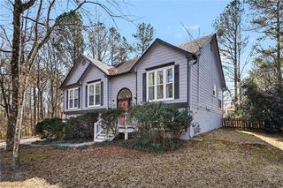 82 Maplewood Court, Acworth, GA 30101