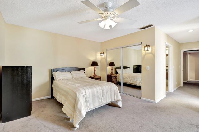 1558 Shaker Circle, Wellington, FL 33414