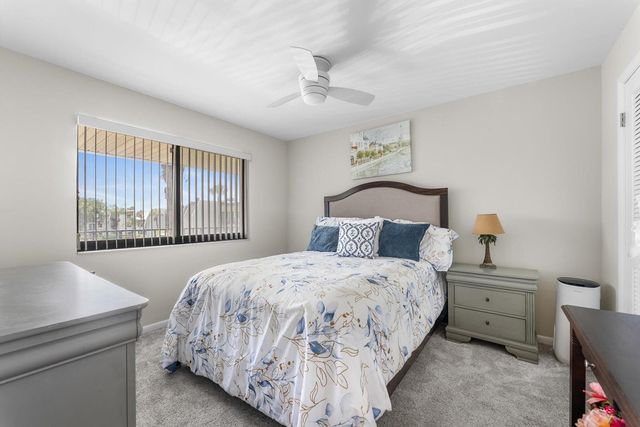 4266 Deste Court 302, Lake Worth, FL 33467