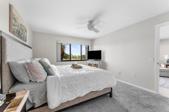 4266 Deste Court 302, Lake Worth, FL 33467