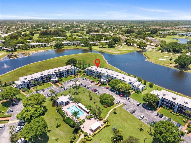 4266 Deste Court 302, Lake Worth, FL 33467