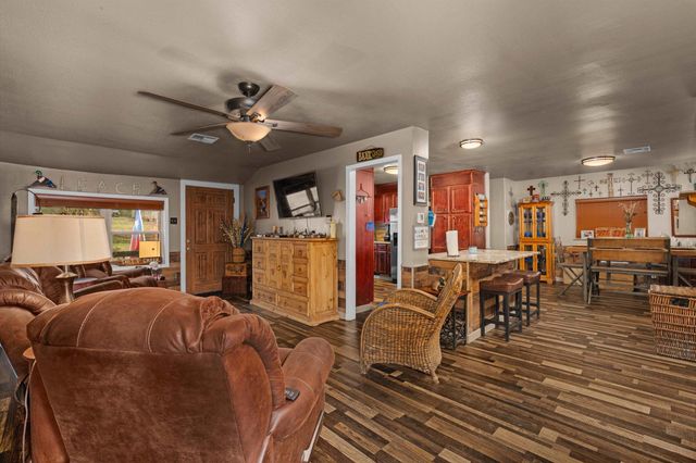 226 County Rd 184, Carthage, TX 75633