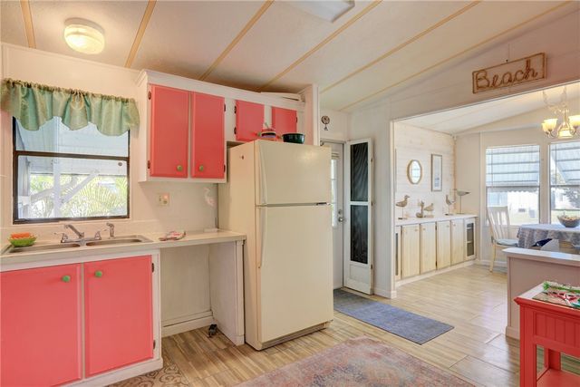 9845 61st Parkway, Sebastian, FL 32958