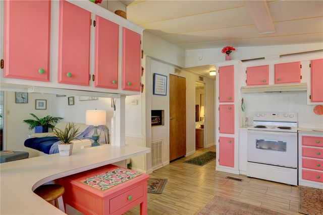 9845 61st Parkway, Sebastian, FL 32958