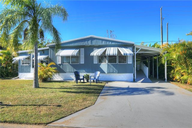 9845 61st Parkway, Sebastian, FL 32958