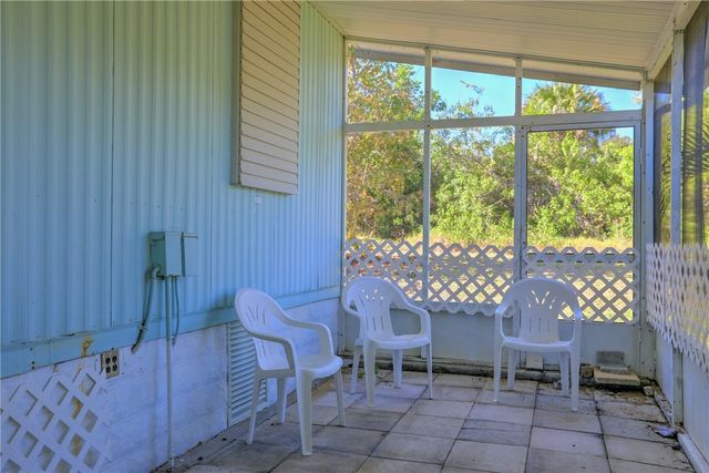 9845 61st Parkway, Sebastian, FL 32958