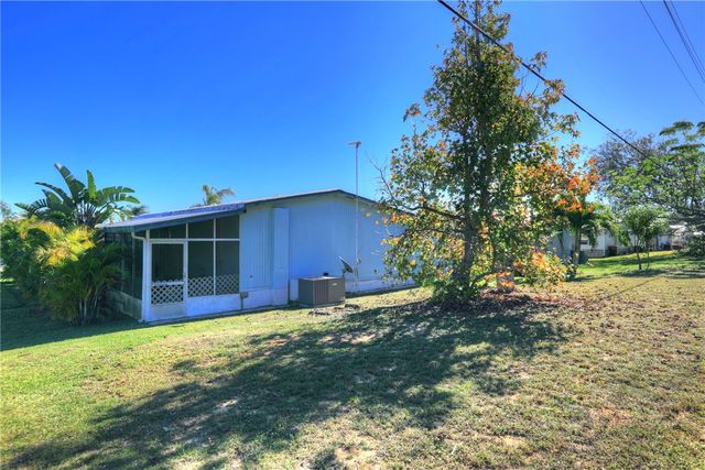 9845 61st Parkway, Sebastian, FL 32958