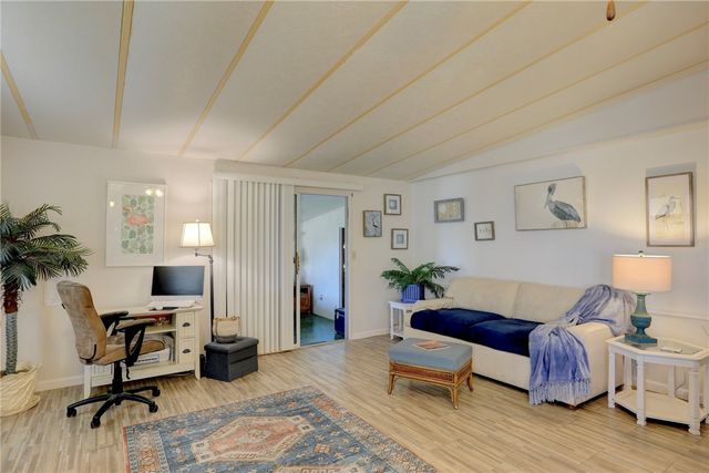 9845 61st Parkway, Sebastian, FL 32958