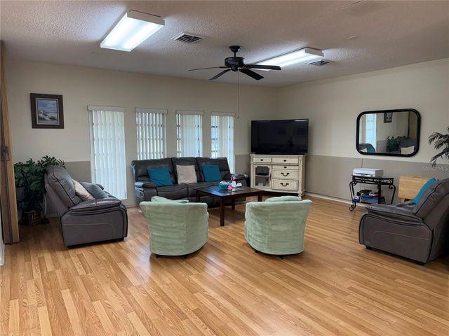 3404 38TH STREET W, Bradenton, FL 34205