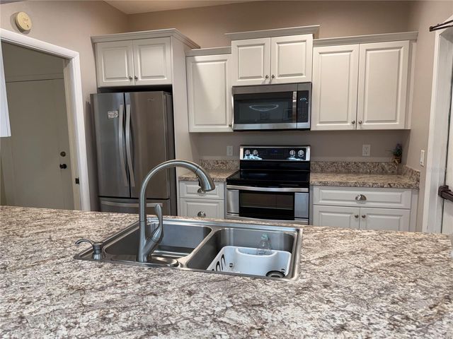 3404 38TH STREET W, Bradenton, FL 34205