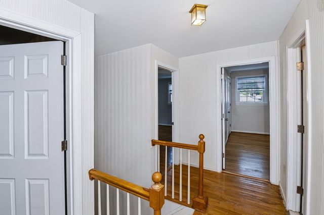 14 Cunningham Dr, Framingham, MA 01701