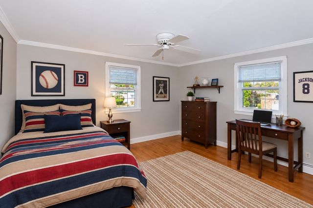 14 Cunningham Dr, Framingham, MA 01701