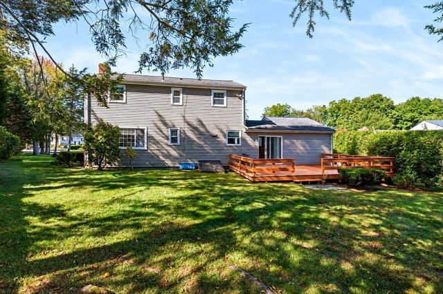 14 Cunningham Dr, Framingham, MA 01701