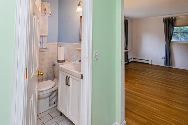 14 Cunningham Dr, Framingham, MA 01701