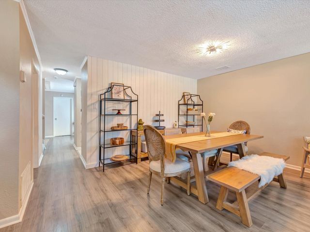 16570 Space Center Boulevard, Houston, TX 77058