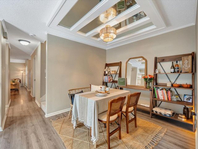 16570 Space Center Boulevard, Houston, TX 77058