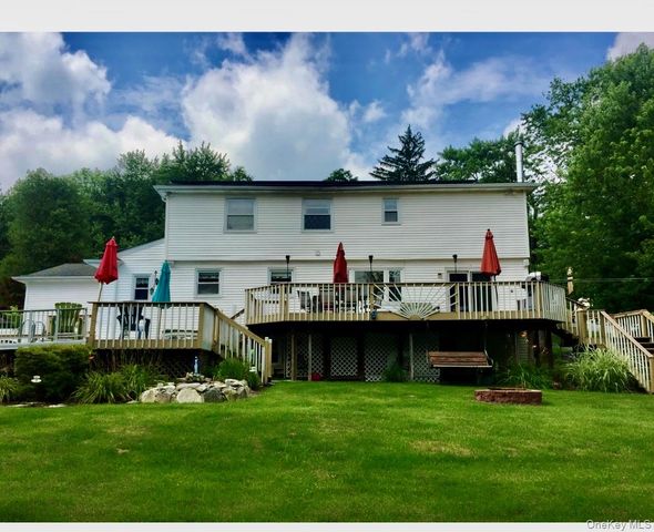 146 Wood Street, Mahopac, NY 10541