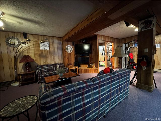 146 Wood Street, Mahopac, NY 10541