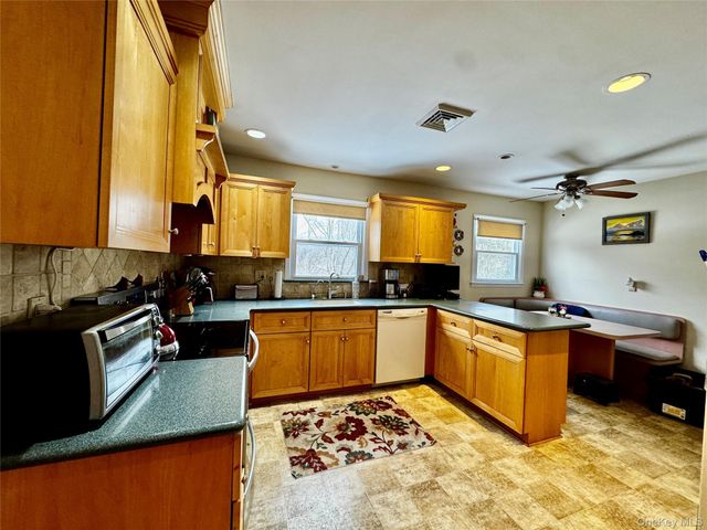 146 Wood Street, Mahopac, NY 10541