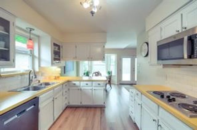 3804 Memphis Lane, Fort Worth, TX 76133