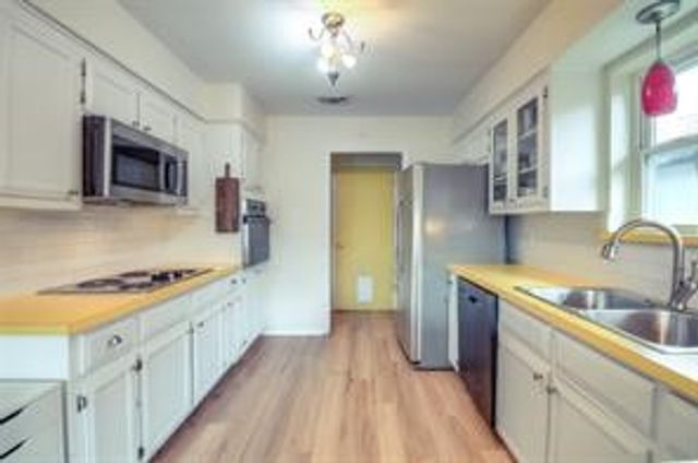 3804 Memphis Lane, Fort Worth, TX 76133