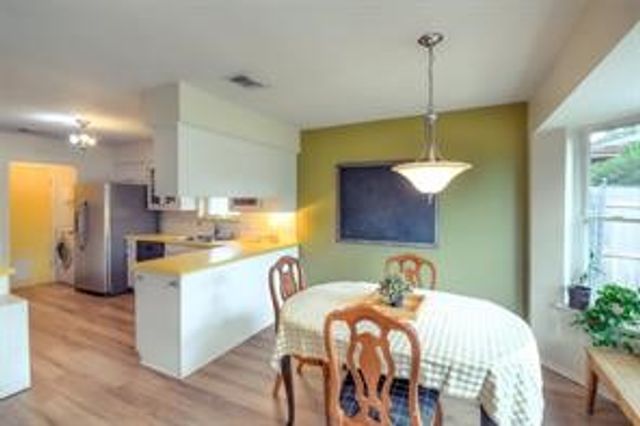 3804 Memphis Lane, Fort Worth, TX 76133