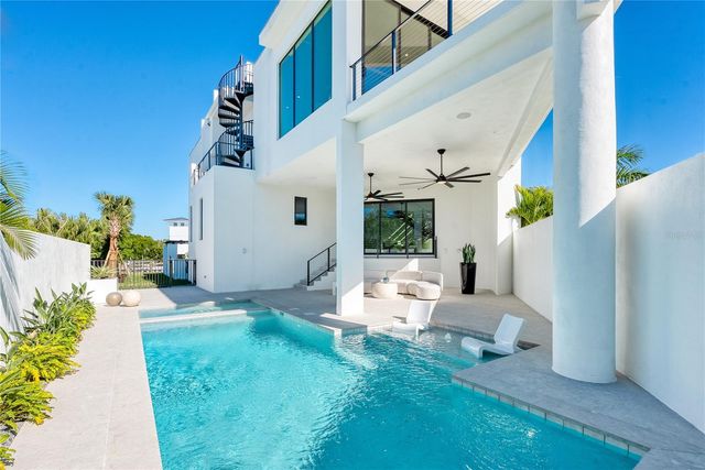 519 ROUNTREE DRIVE, Longboat Key, FL 34228