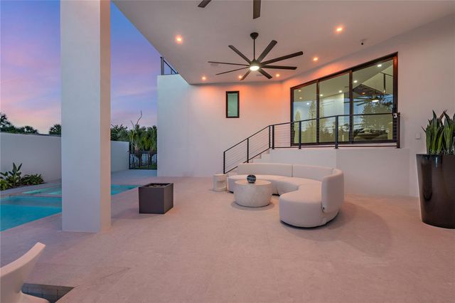 519 ROUNTREE DRIVE, Longboat Key, FL 34228
