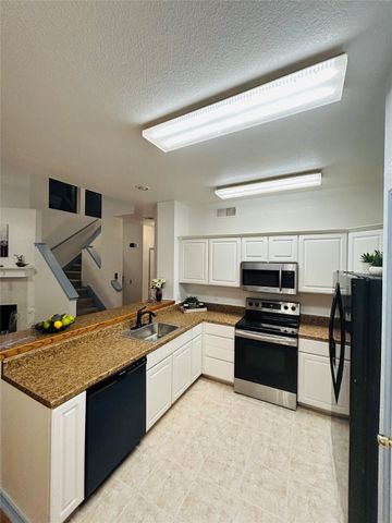 1010 Cheddar Court, Arlington, TX 76017