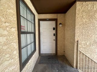 1745 Crest Grove Drive, Arlington, TX 76012