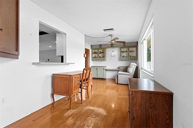1006 DE LEO DRIVE, Sarasota, FL 34243