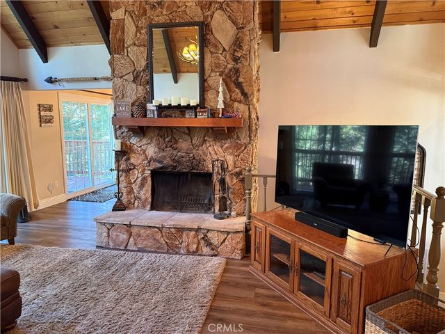 27334 Pinewood Drive, Lake Arrowhead, CA 92352