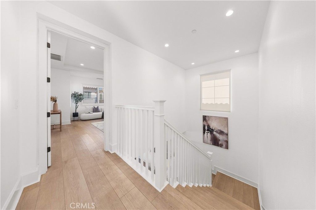 Image 27 of property listing at 217 Piazza, Irvine, CA 92602