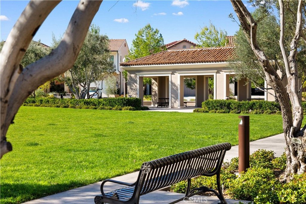 Image 56 of property listing at 217 Piazza, Irvine, CA 92602