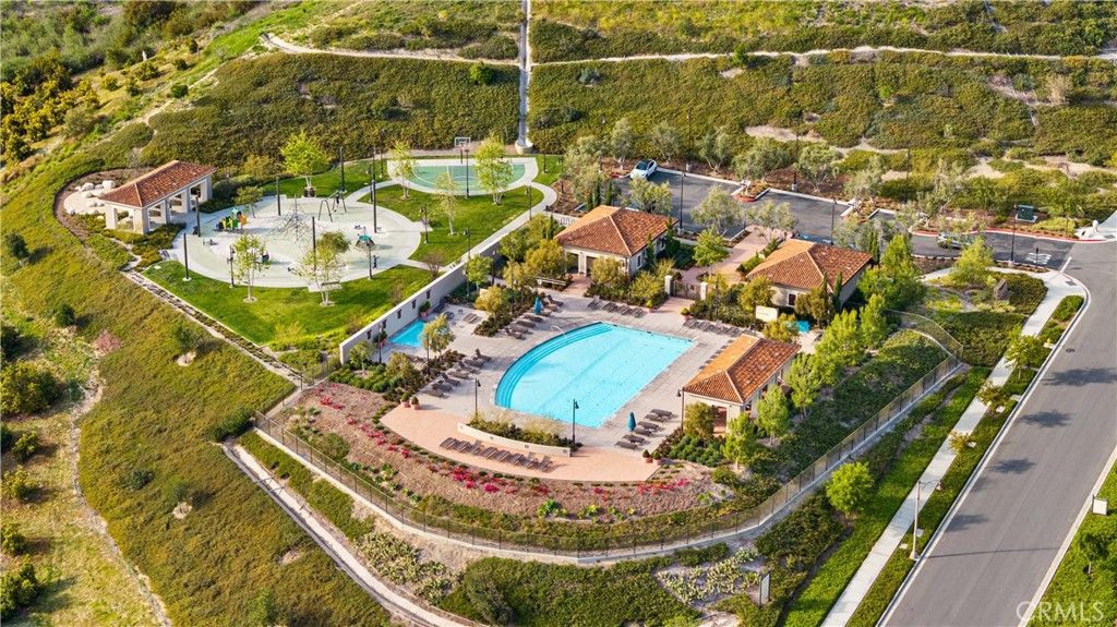 Image 59 of property listing at 217 Piazza, Irvine, CA 92602