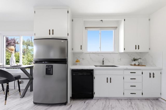 1428 Montero Avenue, Burlingame, CA 94010