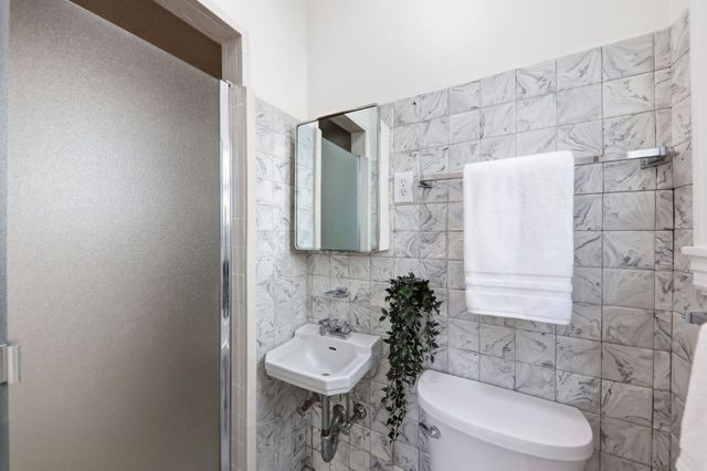 1428 Montero Avenue, Burlingame, CA 94010