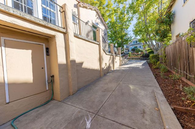 1428 Montero Avenue, Burlingame, CA 94010
