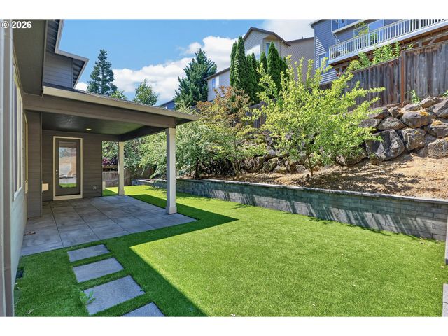 15185 Sw SUMMERVIEW Dr, Tigard, OR 97224