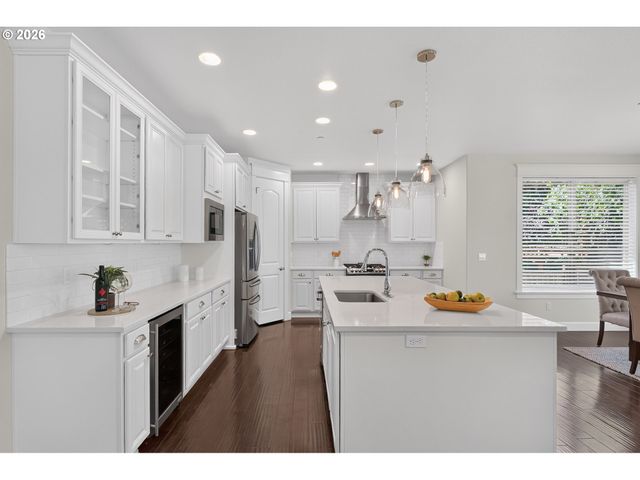 15185 Sw SUMMERVIEW Dr, Tigard, OR 97224
