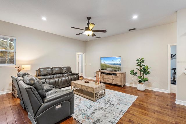 5713 OAK LAKE TRAIL, Oviedo, FL 32765