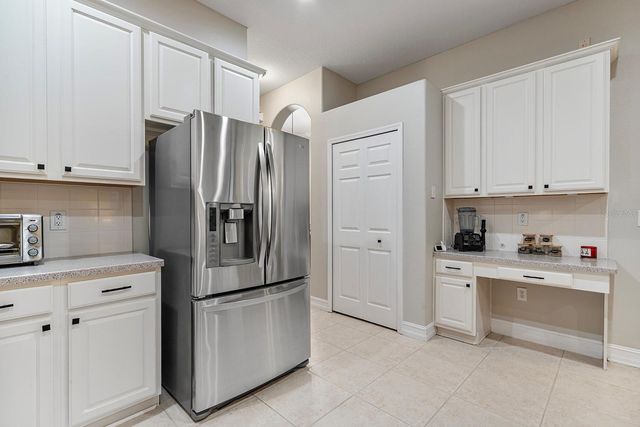 5713 OAK LAKE TRAIL, Oviedo, FL 32765