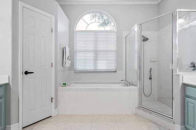 5713 OAK LAKE TRAIL, Oviedo, FL 32765