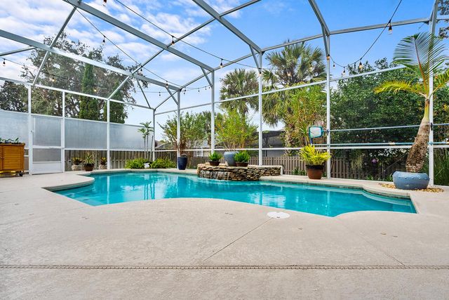 5713 OAK LAKE TRAIL, Oviedo, FL 32765